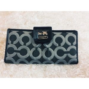 Coach wallet NWOT